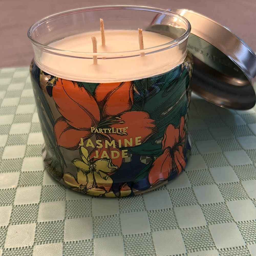 PartyLite Jasmine Jade Signature 3-Wick Jar Scented Candle, NEW
